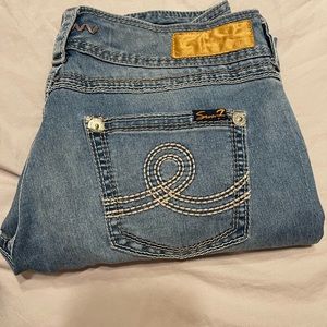 Seven7 brand skinny jeans